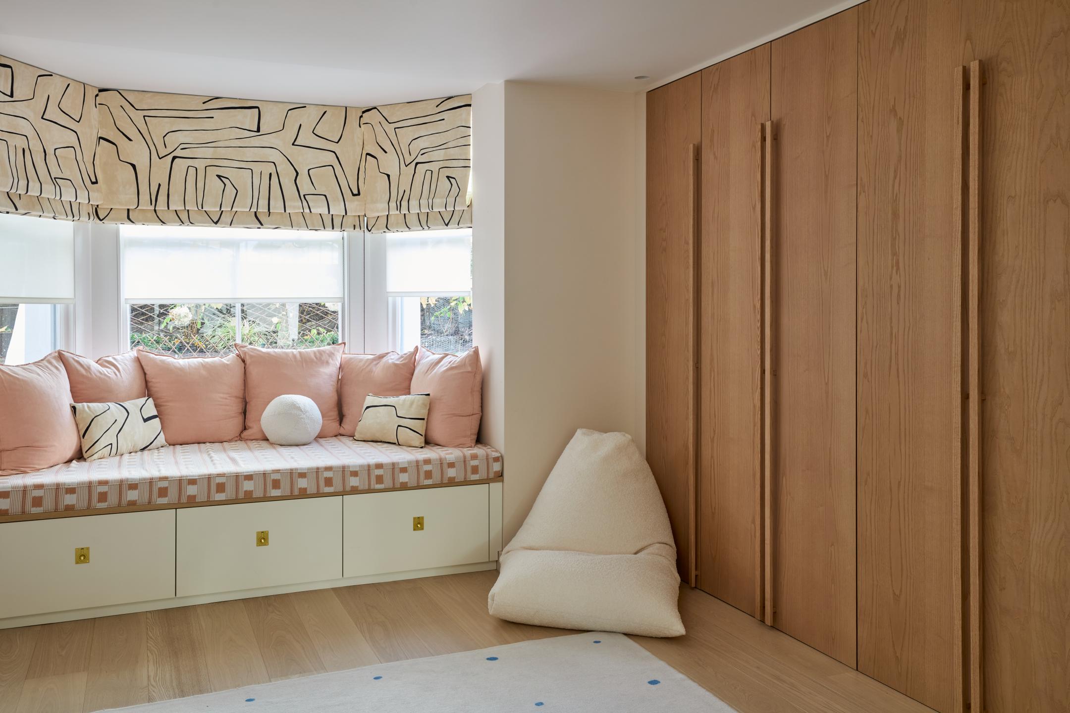 My Studio - Ealing 37